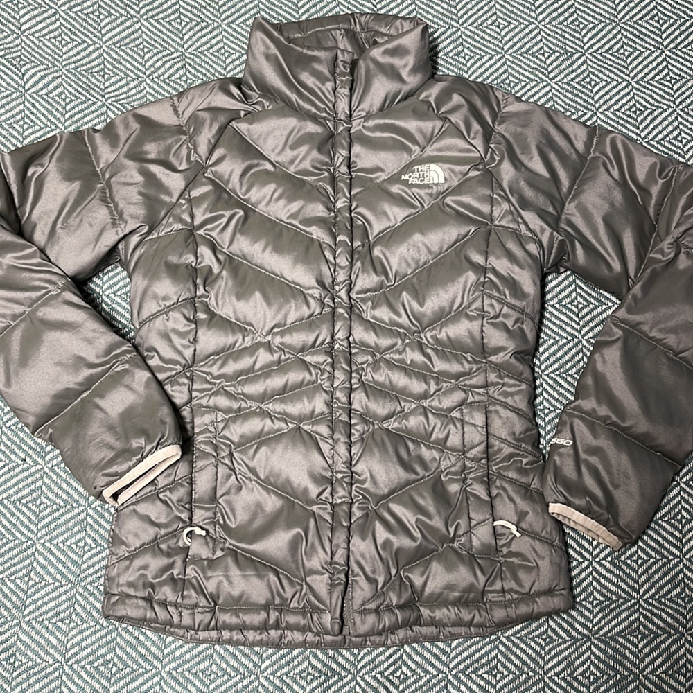 The North Face 550 Puffer Jacket